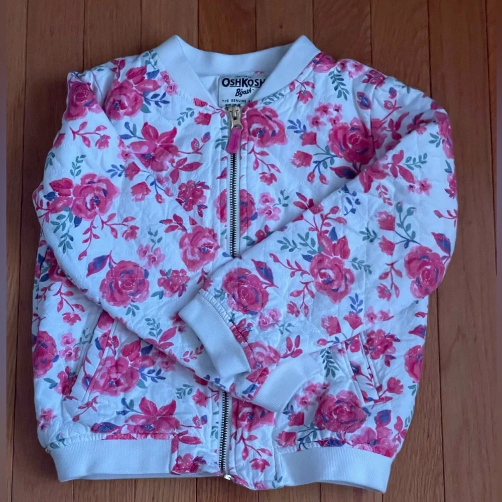 Selling girl jacket with floral design, size 7 in girls. - Picture 1 of 1